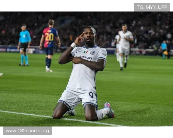 巴黎寻求今夏签下K图拉姆但尤文坚持留人坚拒出售球队主力核心球员 巴黎寻求今夏签下K图拉姆但尤文坚持留人坚拒出售球队主力核心球员