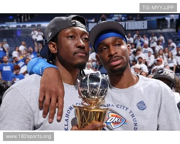 杰伦威盛赞亚历山大MVP级表现 信任感点燃全队自信心持续提升表现 杰伦威盛赞亚历山大MVP级表现 信任感点燃全队自信心持续提升表现