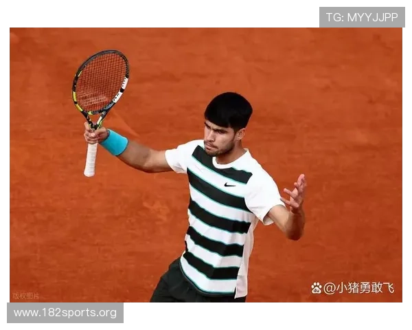 赛点一分到疯狂庆祝阿尔卡拉斯奉献年度最燃经典之战全场沸腾瞬间 赛点一分到疯狂庆祝阿尔卡拉斯奉献年度最燃经典之战全场沸腾瞬间